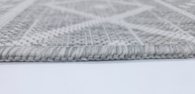 LUSH 1153 S. Grey Ecru