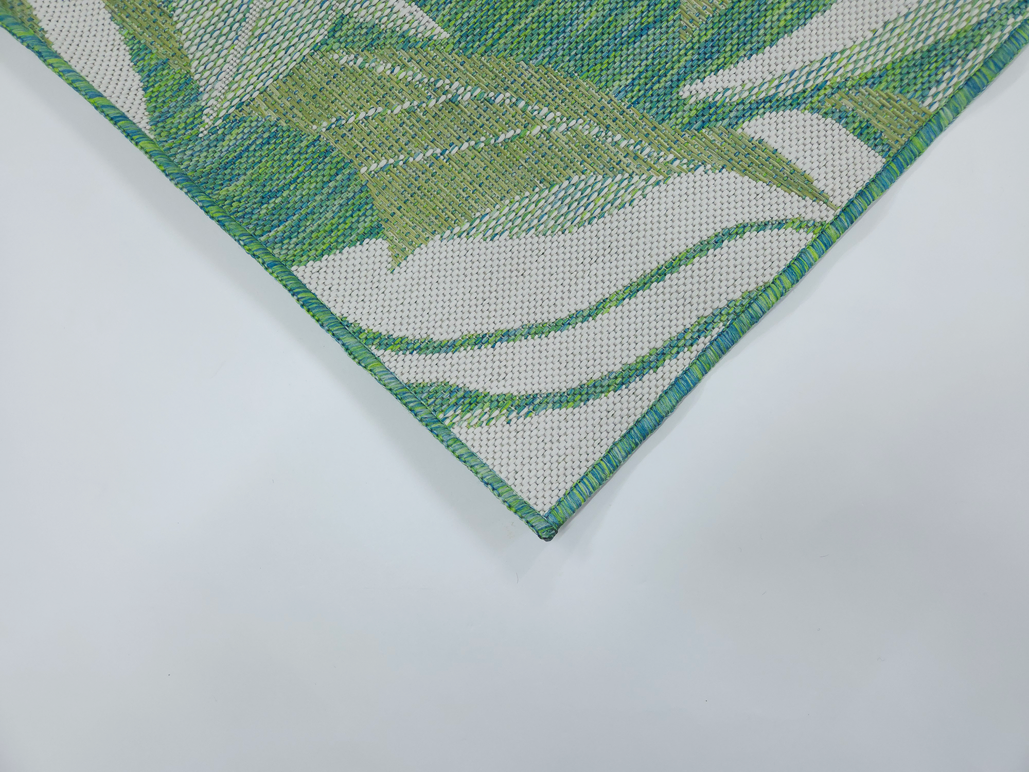 LUSH 1170 Green Blue Ecru S.PEA