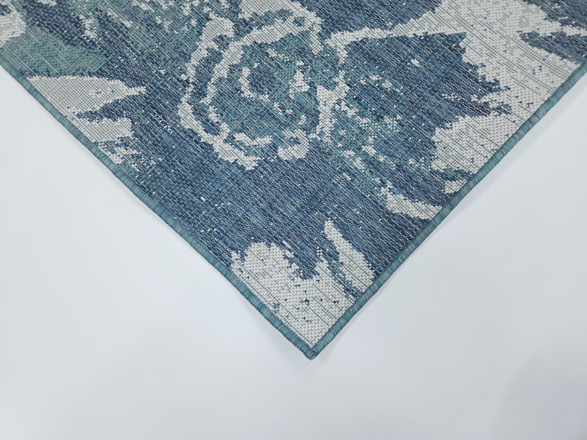 LUSH 1173 S. Aqua Ecru S.NAVY