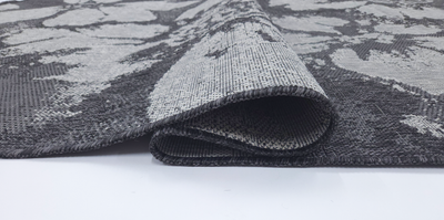 LUSH 1173 S. Black S. Grey