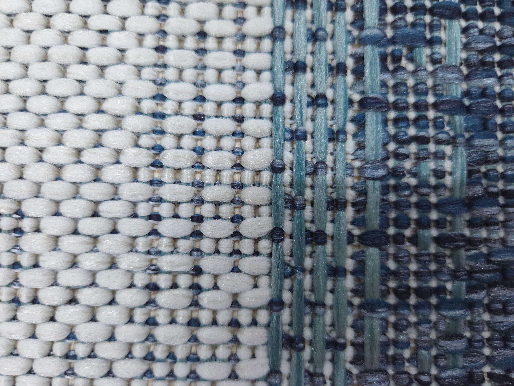 LUSH  1179 Ecru S. Navy S.AQUA