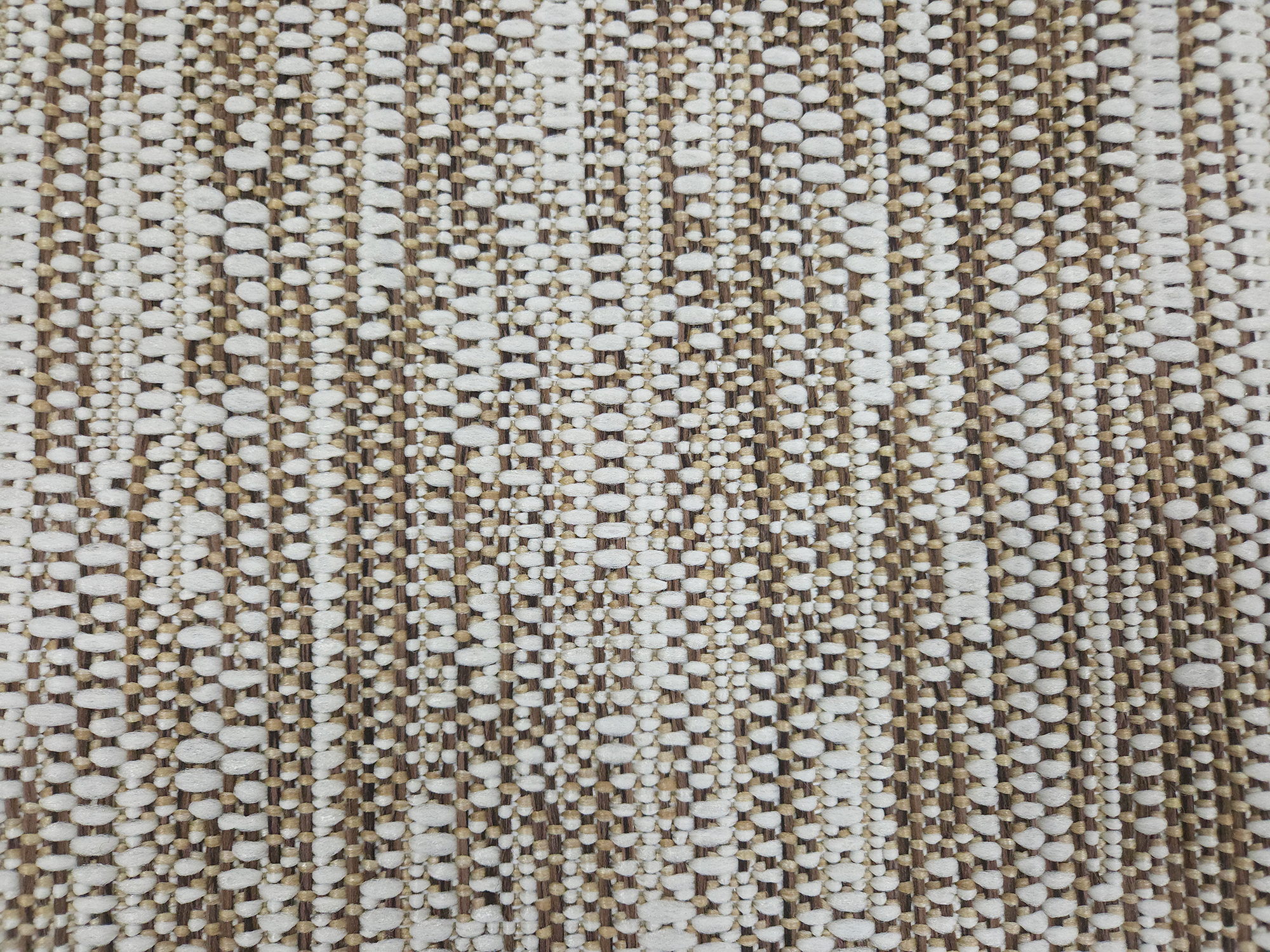 LUSH 1193 EcruNew Natural S.BROWN