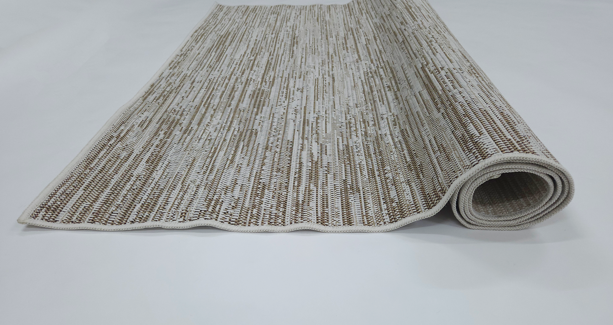 LUSH 1193 EcruNew Natural S.BROWN