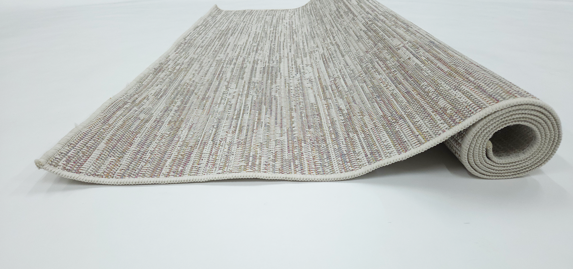 LUSH 1193 Ecru S. Grey