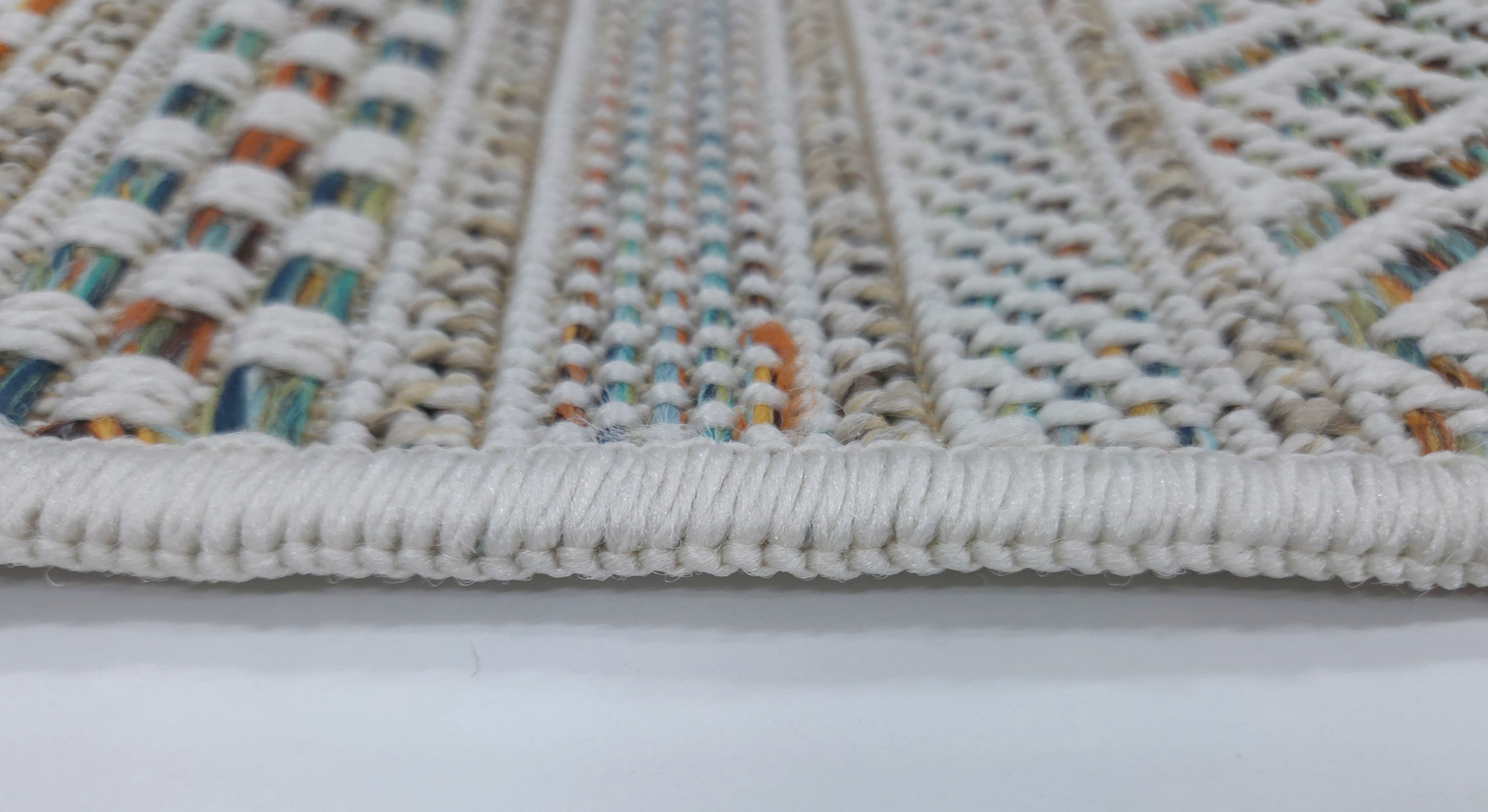 Byron 3820 M.ORANGE AQUA Cream L.Beige / M.ORANGE AQUA