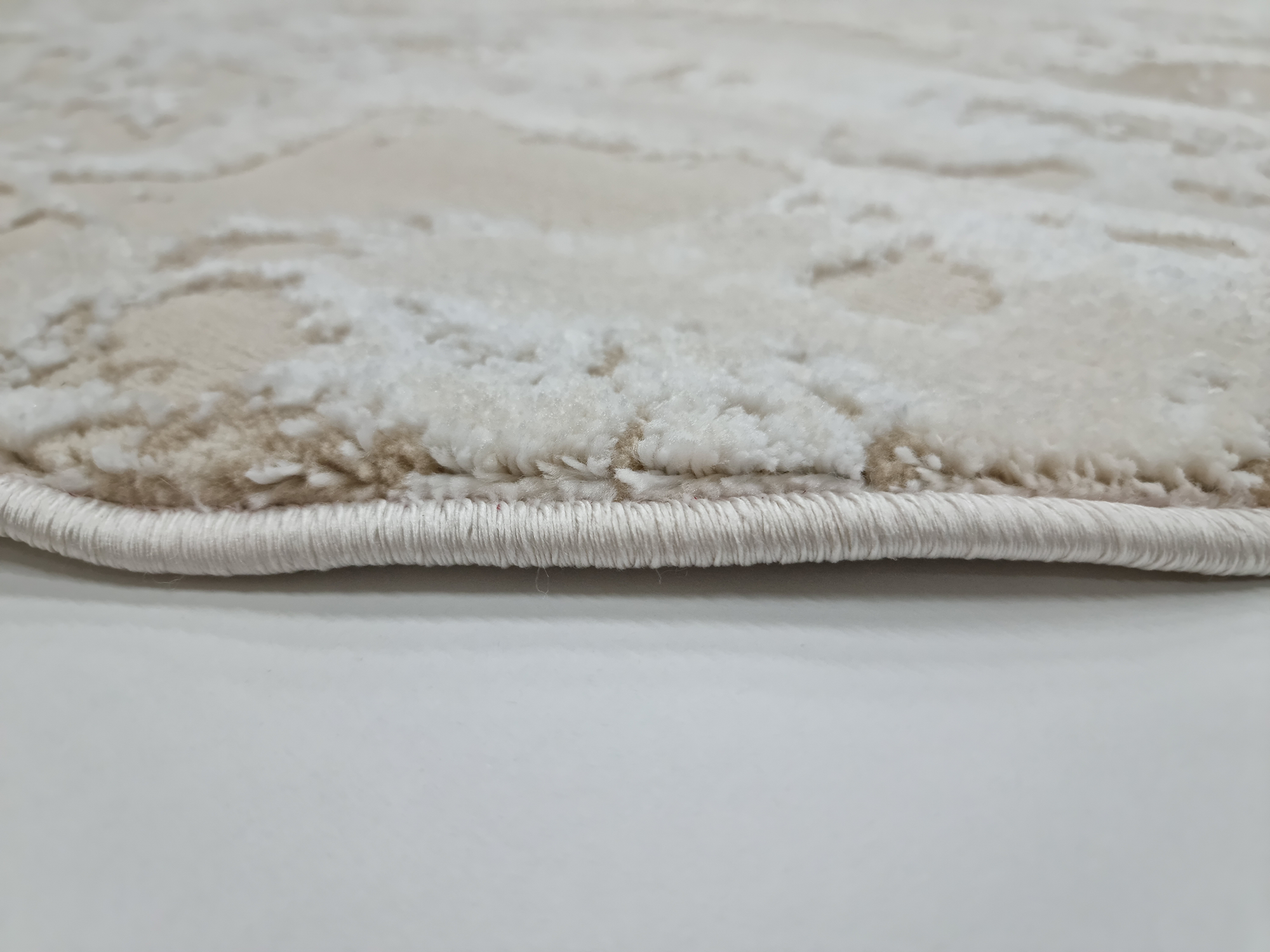 Vogue 8499 CREAM/CREAM (Round)