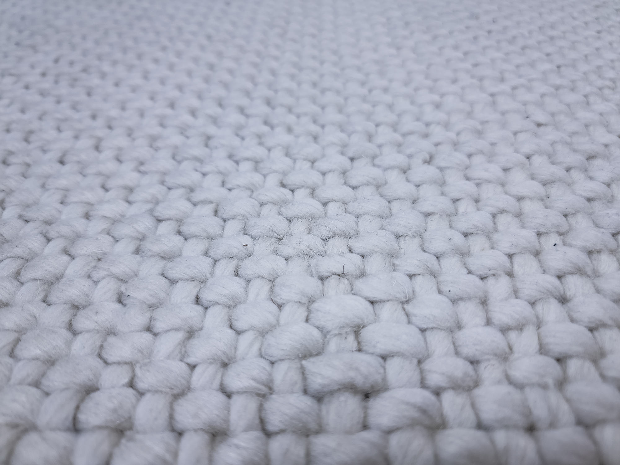 AMIRA IVORY-WOOL & POLYESTER