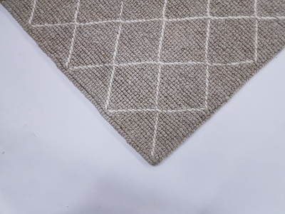 ARGYLE DIAMOND BEIGE-WOOL & POLYESTER