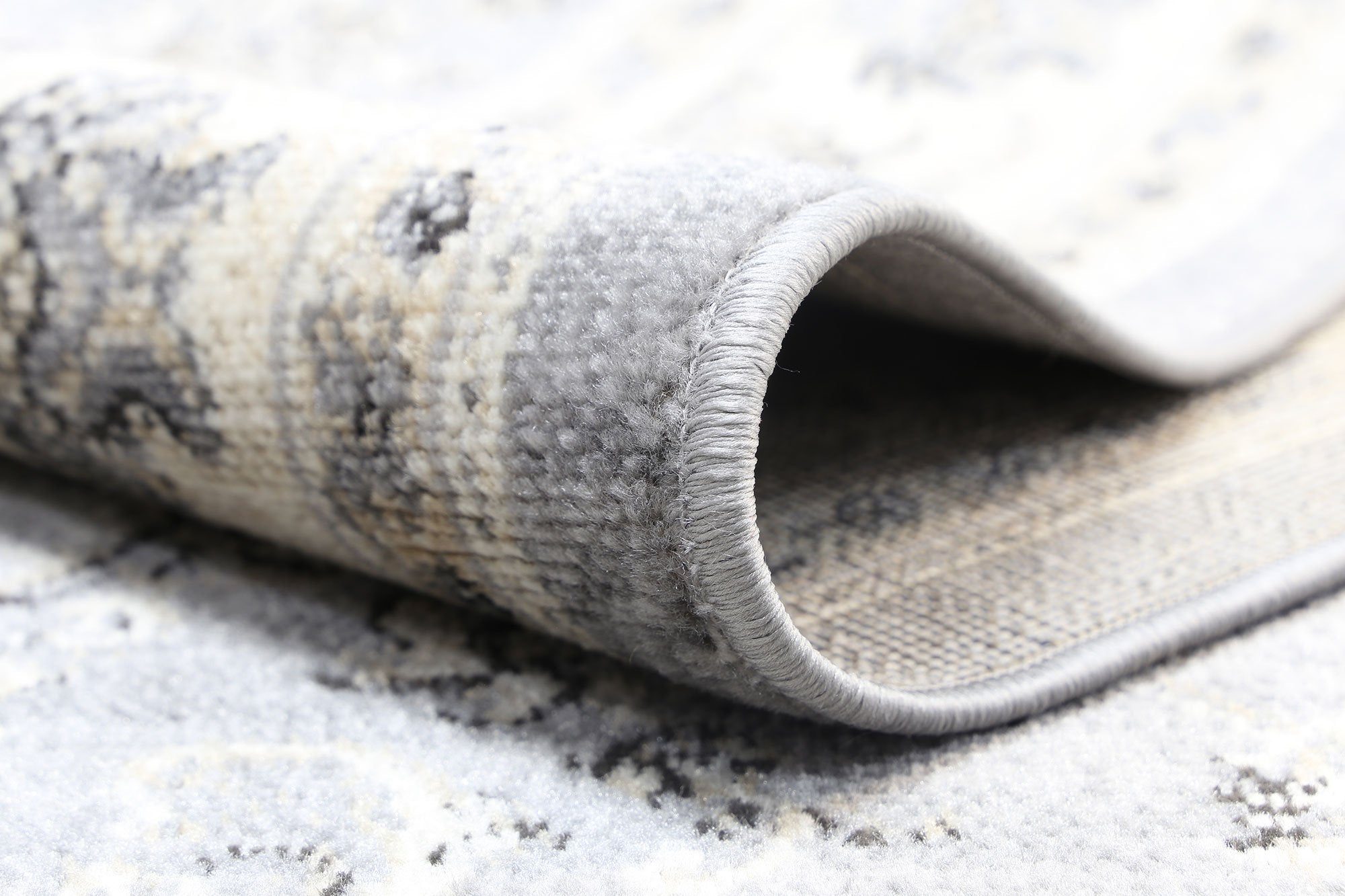 Alexa 1691 Grey Cream