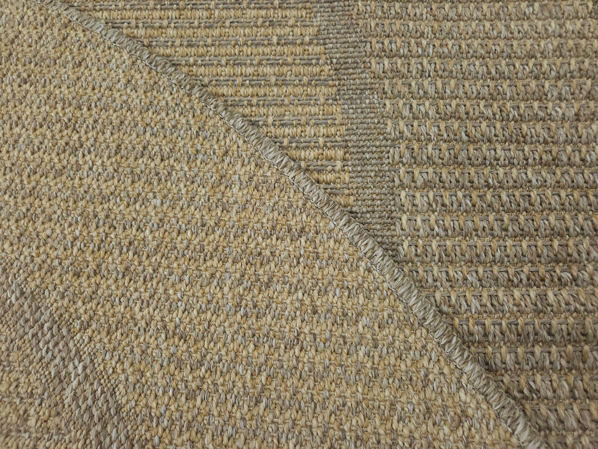 Byron 3762 Natural M.Brown/L.BROWN (Round)