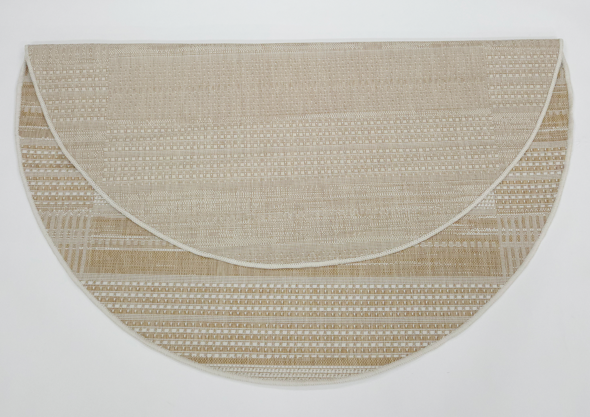 LUSH 1150 Ecru New Natural (Round)