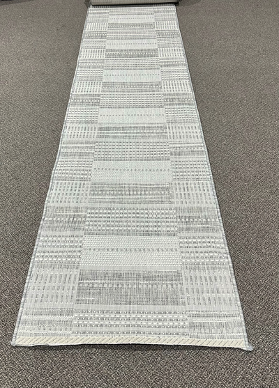 LUSH 1150 Ecru S. Grey