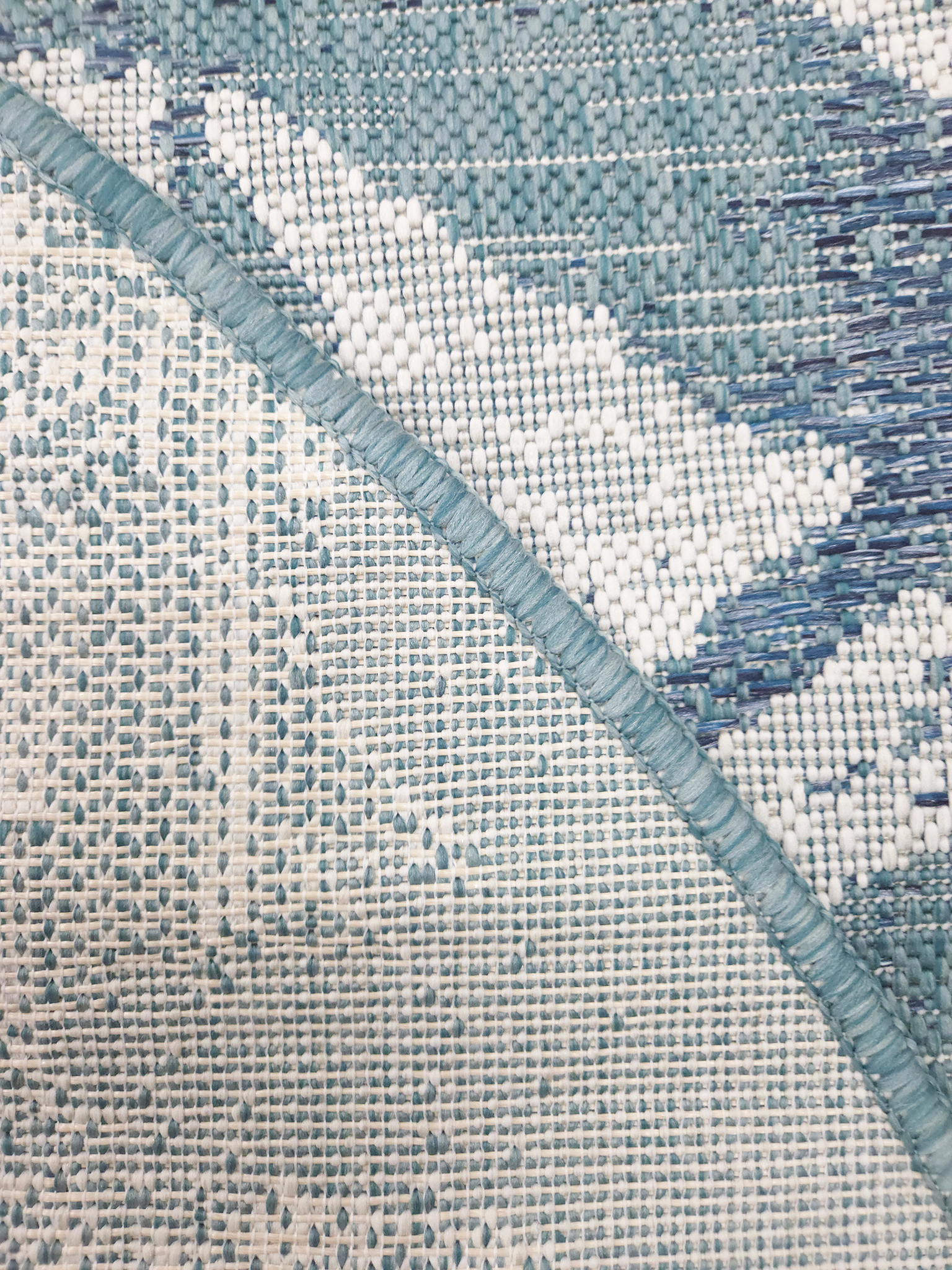 LUSH 1173 S. Aqua Ecru S.NAVY