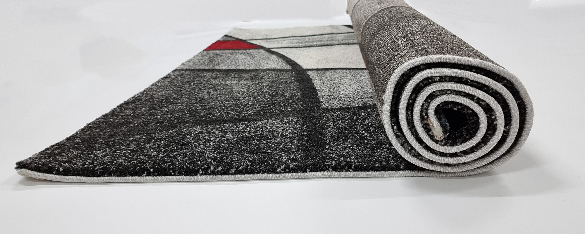 TITAN 723 BLACK / RED