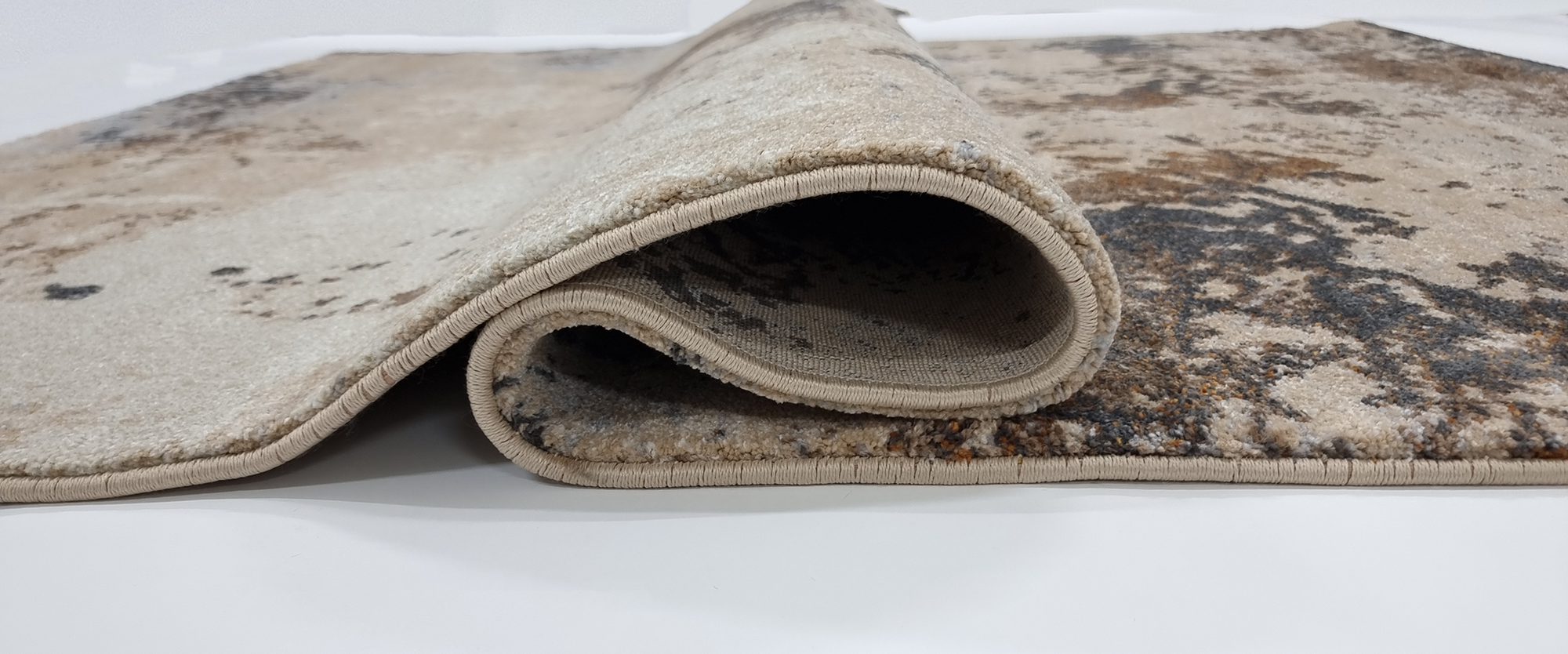 TITAN 973 BEIGE / L.GREY
