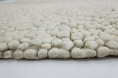 Fish eye -Vanilla (Wool rug)