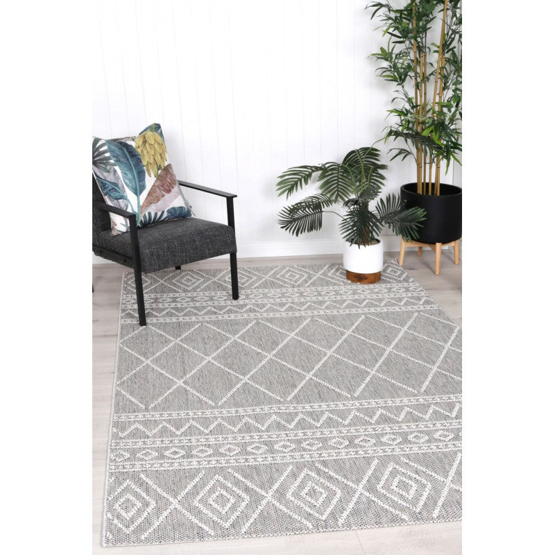 Indoor/Outdoor Rug