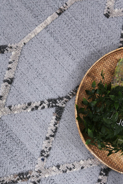 Ares 4 Anthrasite Diamond