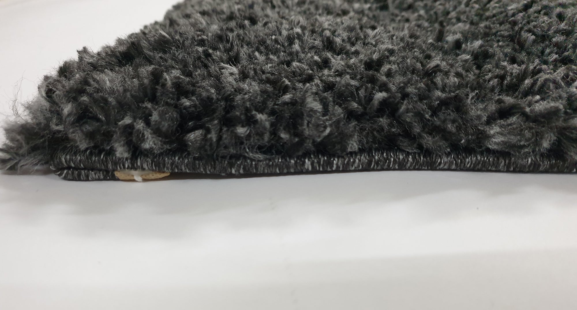 PANDORA SHAGGY BLACK