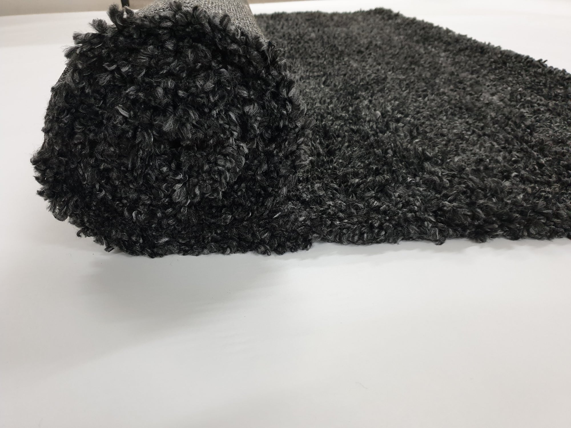FIONA SHAGGY BLACK