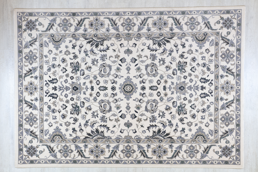 Cream Traditional Rug
