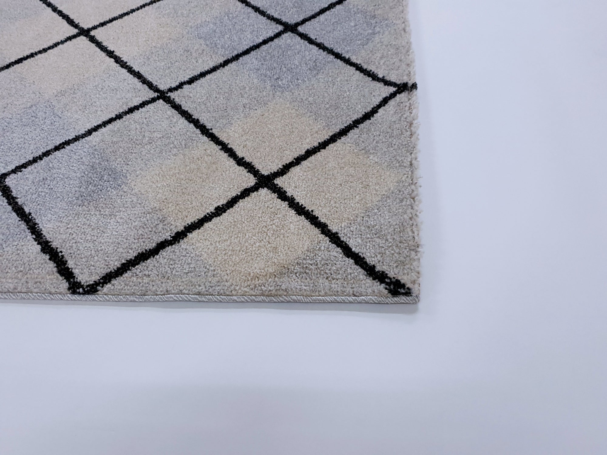 Frisee 463 L.Grey Cream