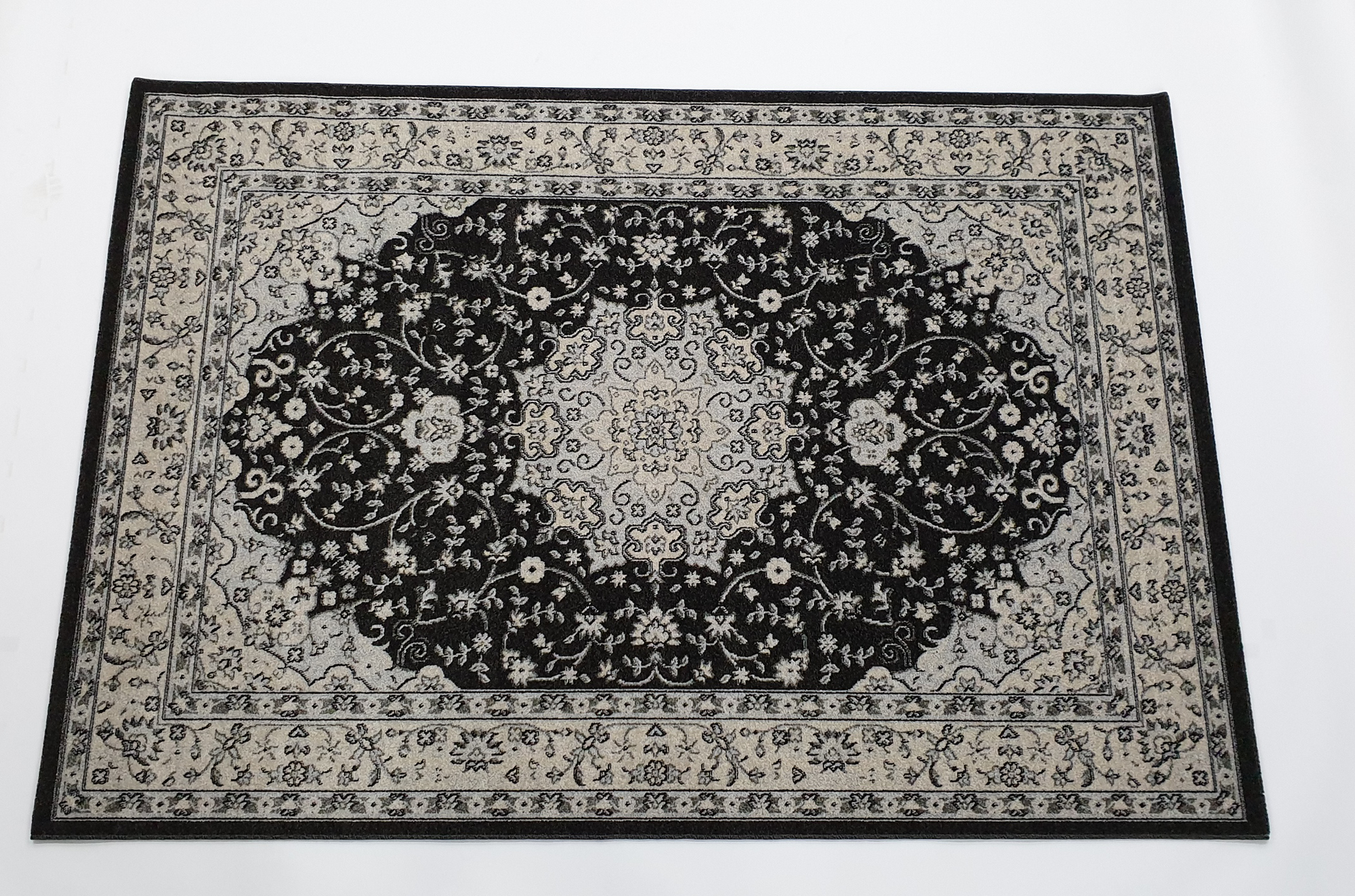Gilan 628 Black