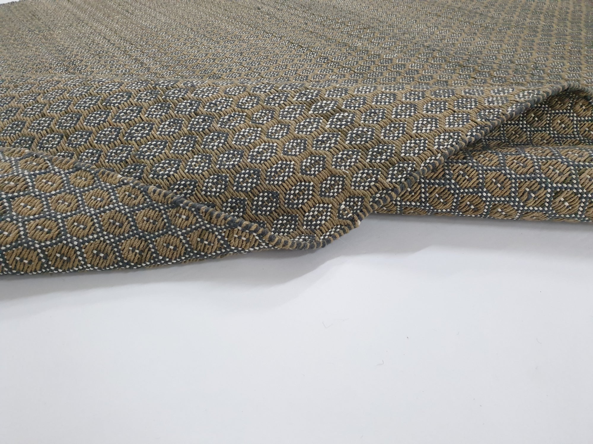 Indoor/Outdoor 20058 SLATE