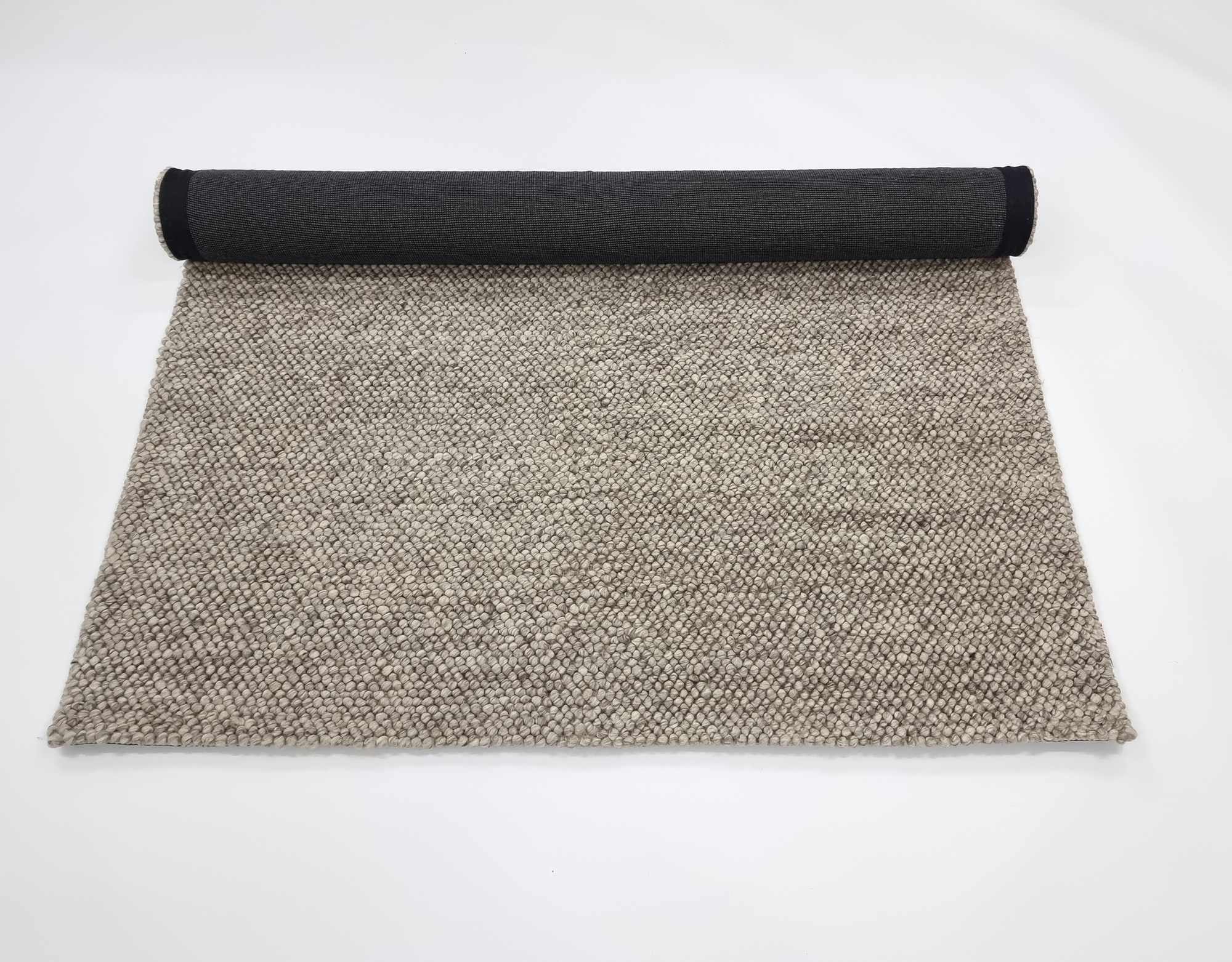 Loops Monument (Wool Rug)