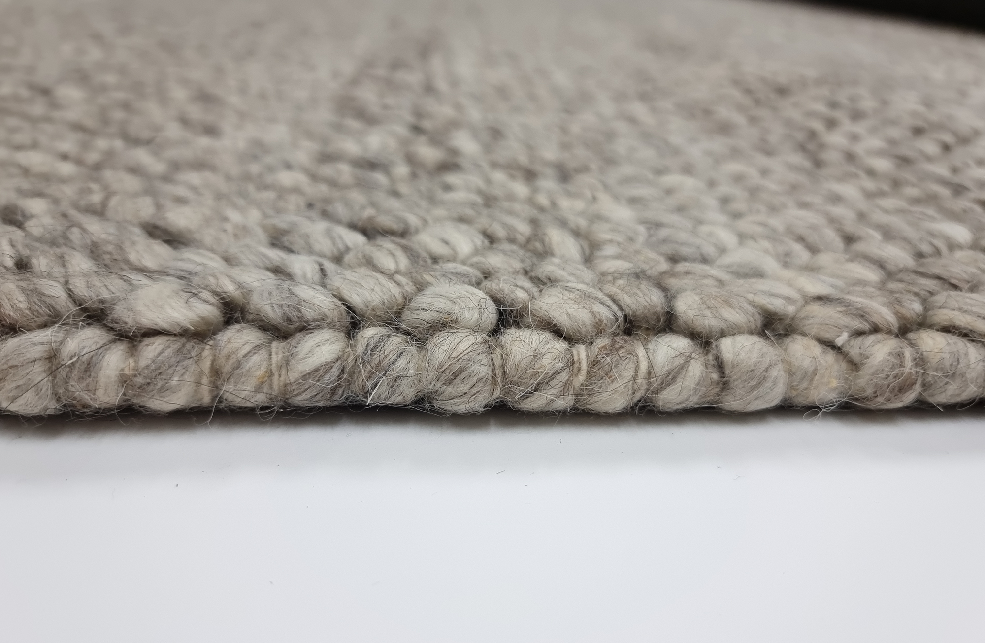 Loops Monument (Wool Rug)