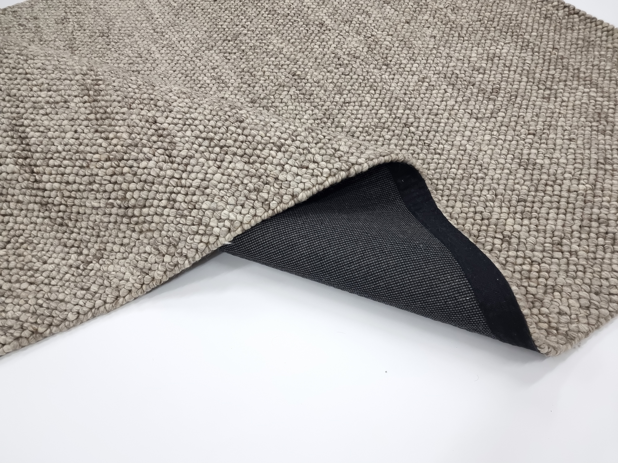 Loops Monument (Wool Rug)