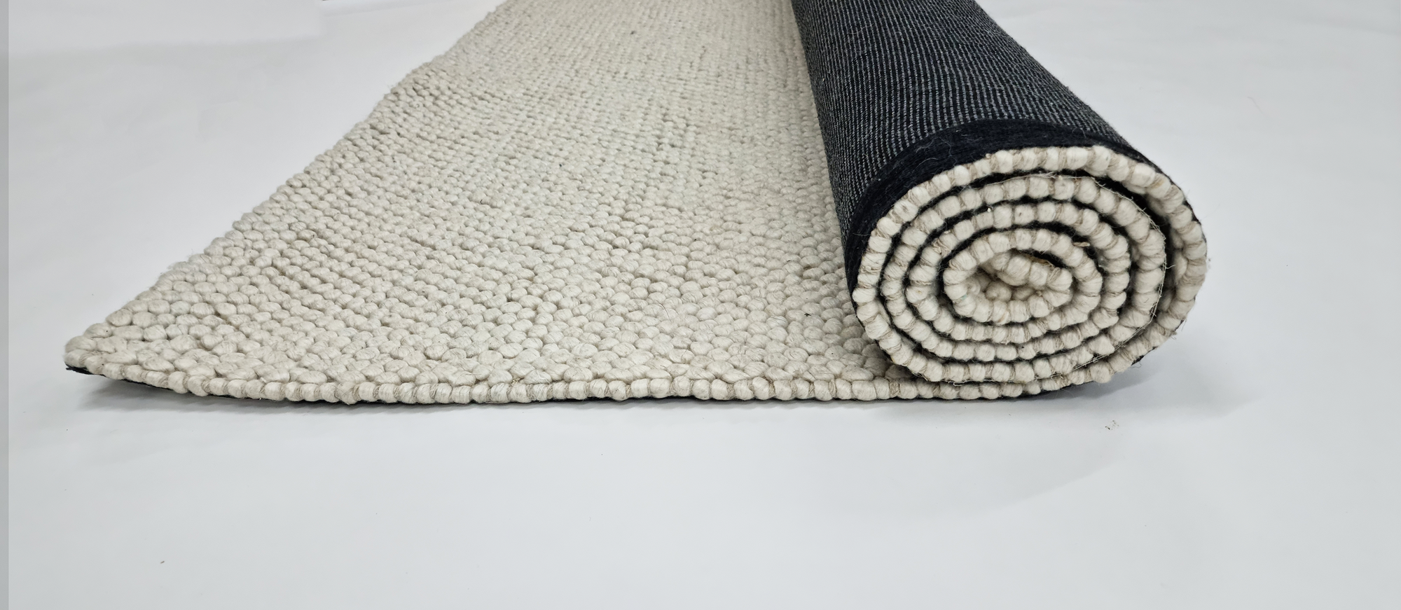 Loops Vanilla (Wool Rug)