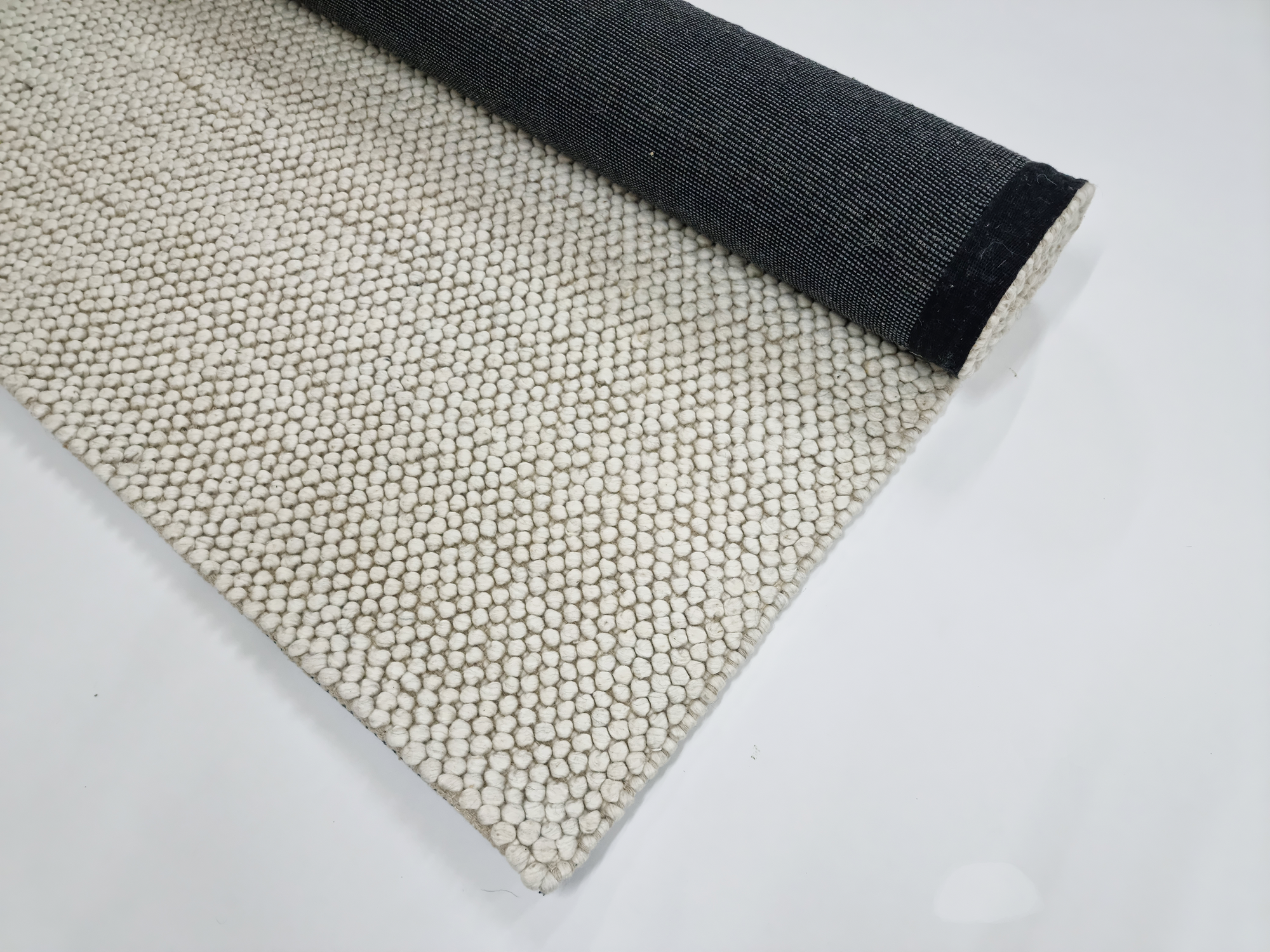 Loops Vanilla (Wool Rug)