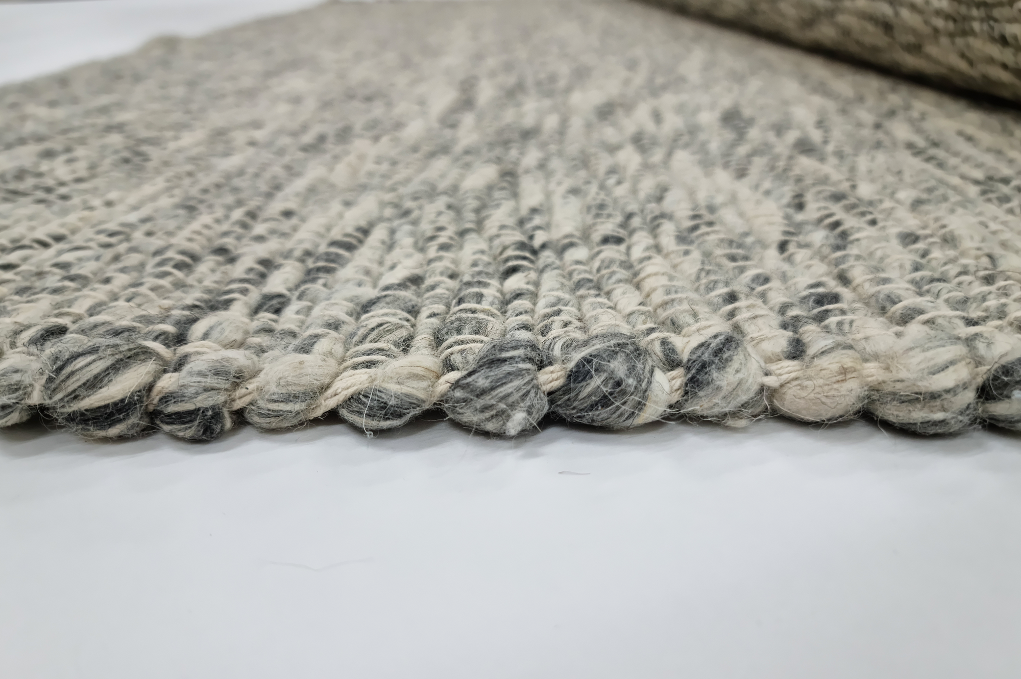 Lucia Slate(Wool Rug)