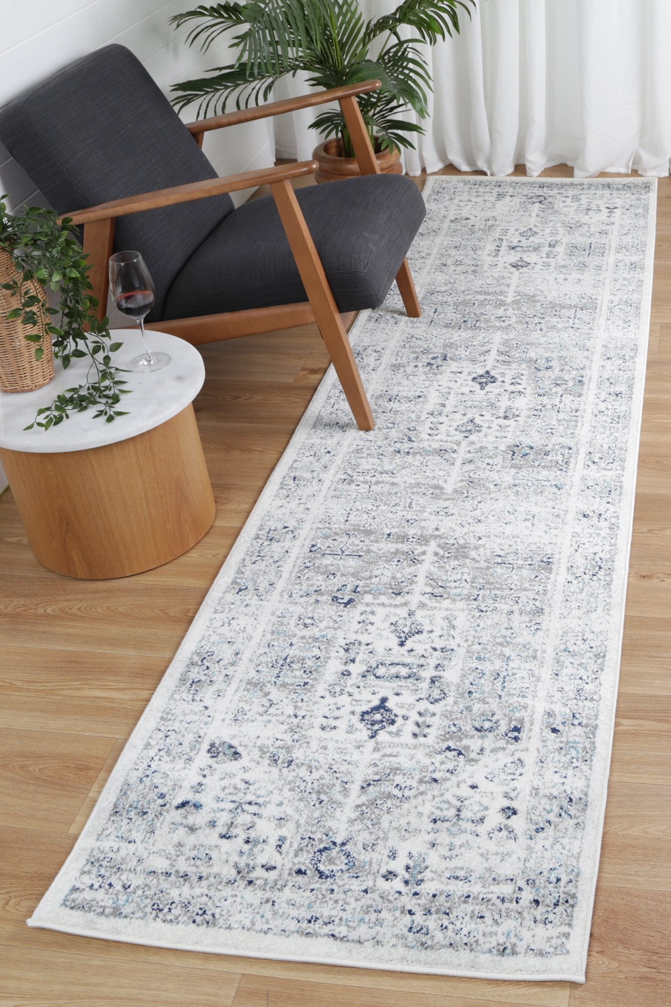 Provence14 Cream Blue Traditional