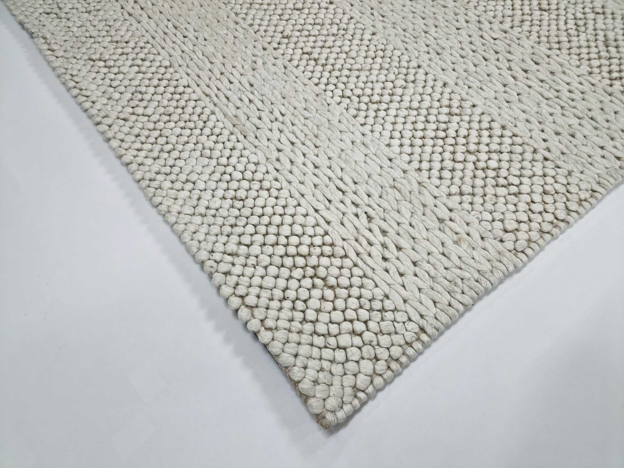 Ramona Vanilla (Wool Rug)