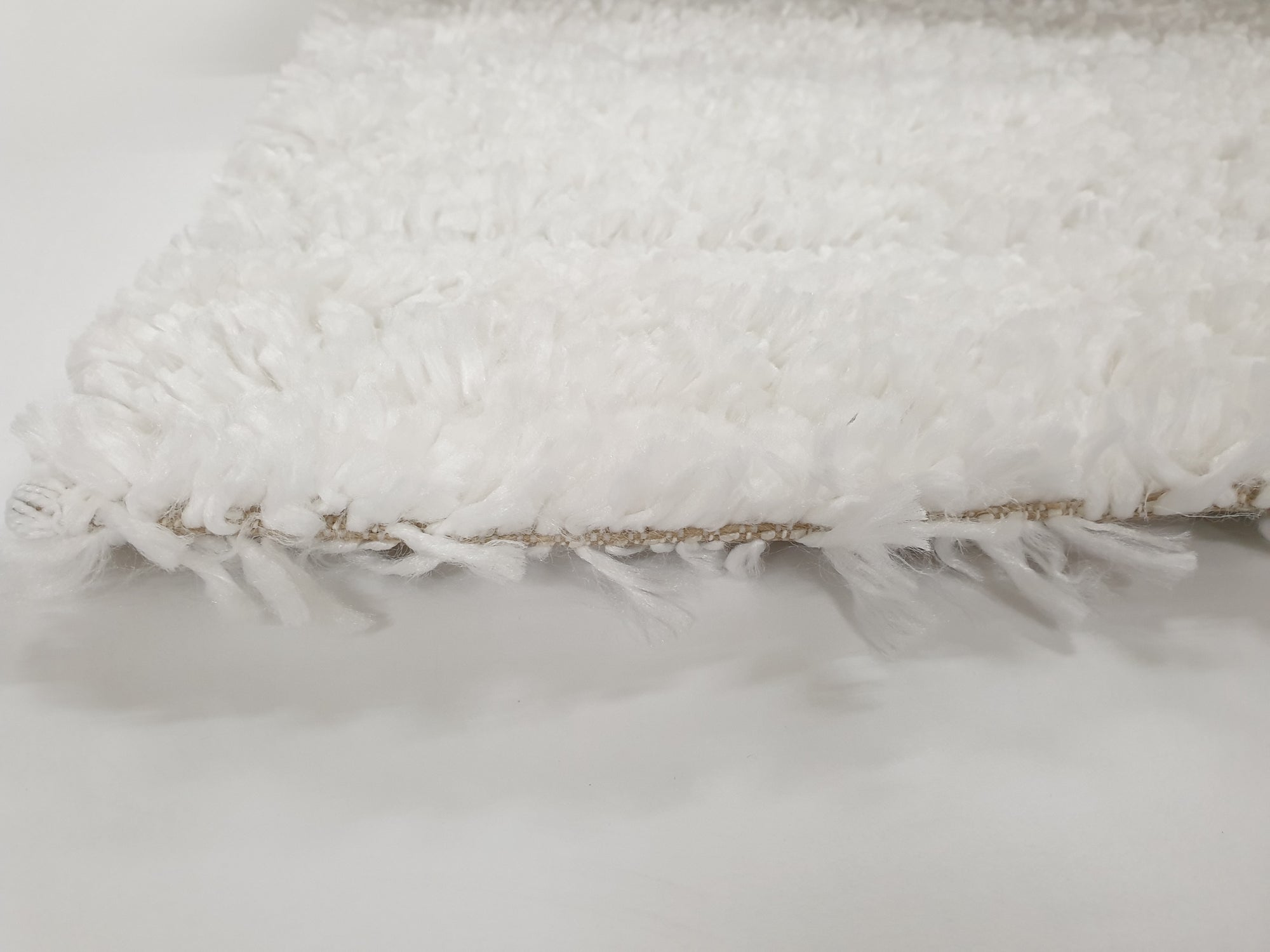 PANDORA SHAGGY WHITE