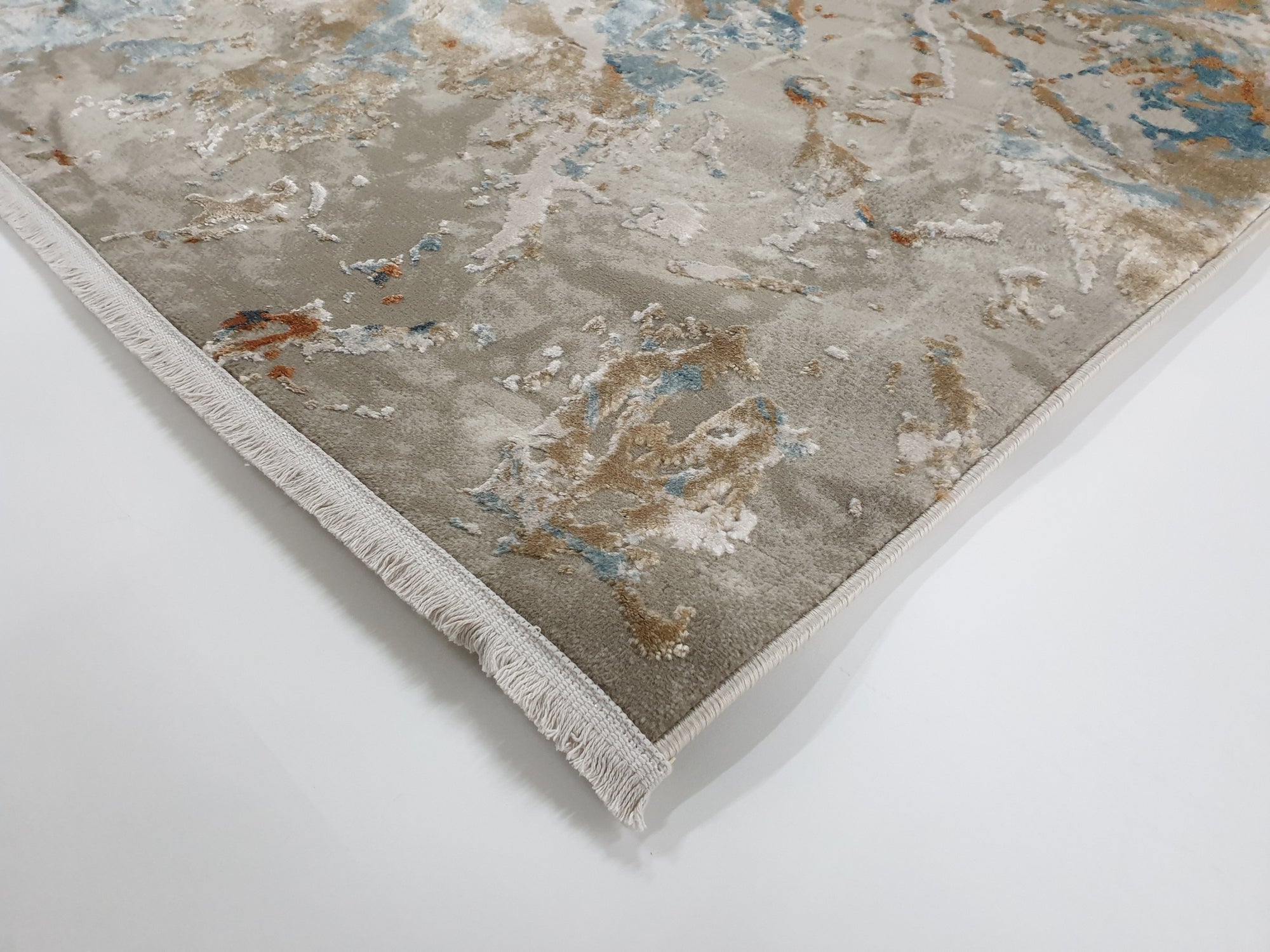 Divine 0083 L.blue/White