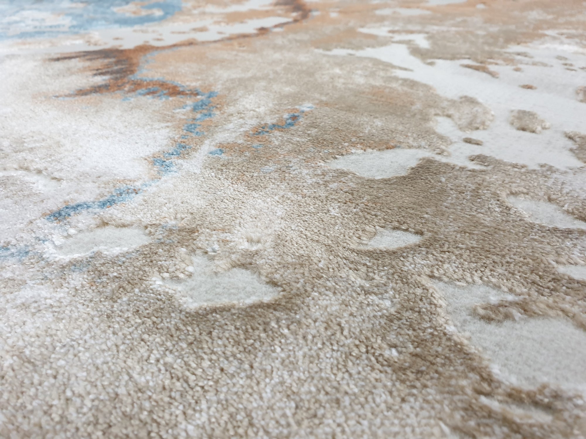 Divine 0086 D.blue/White