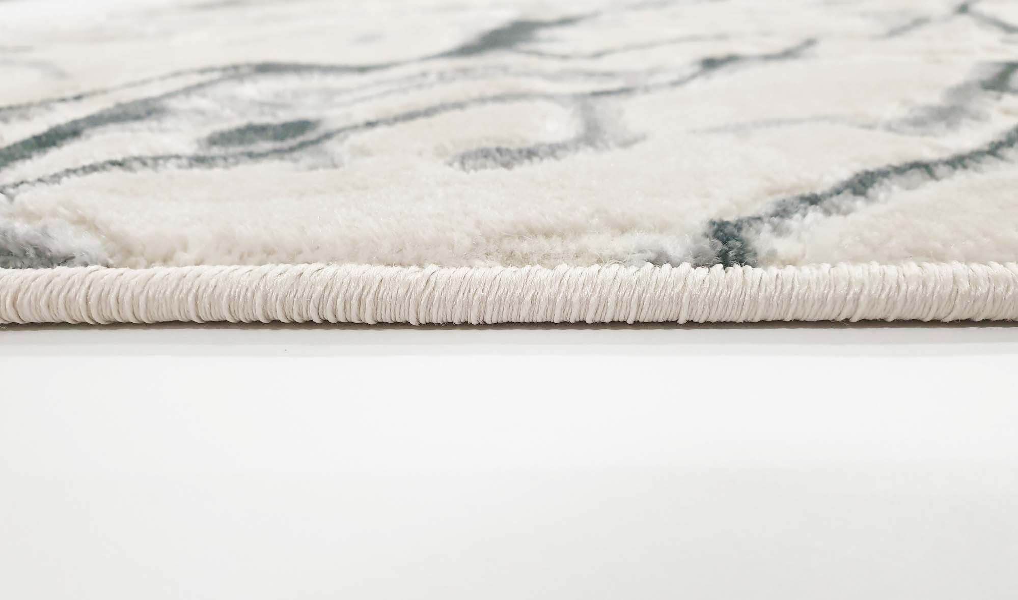 Divine 0093 White/Silver