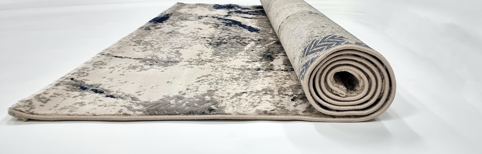 Aurora 44 Cream/Navy