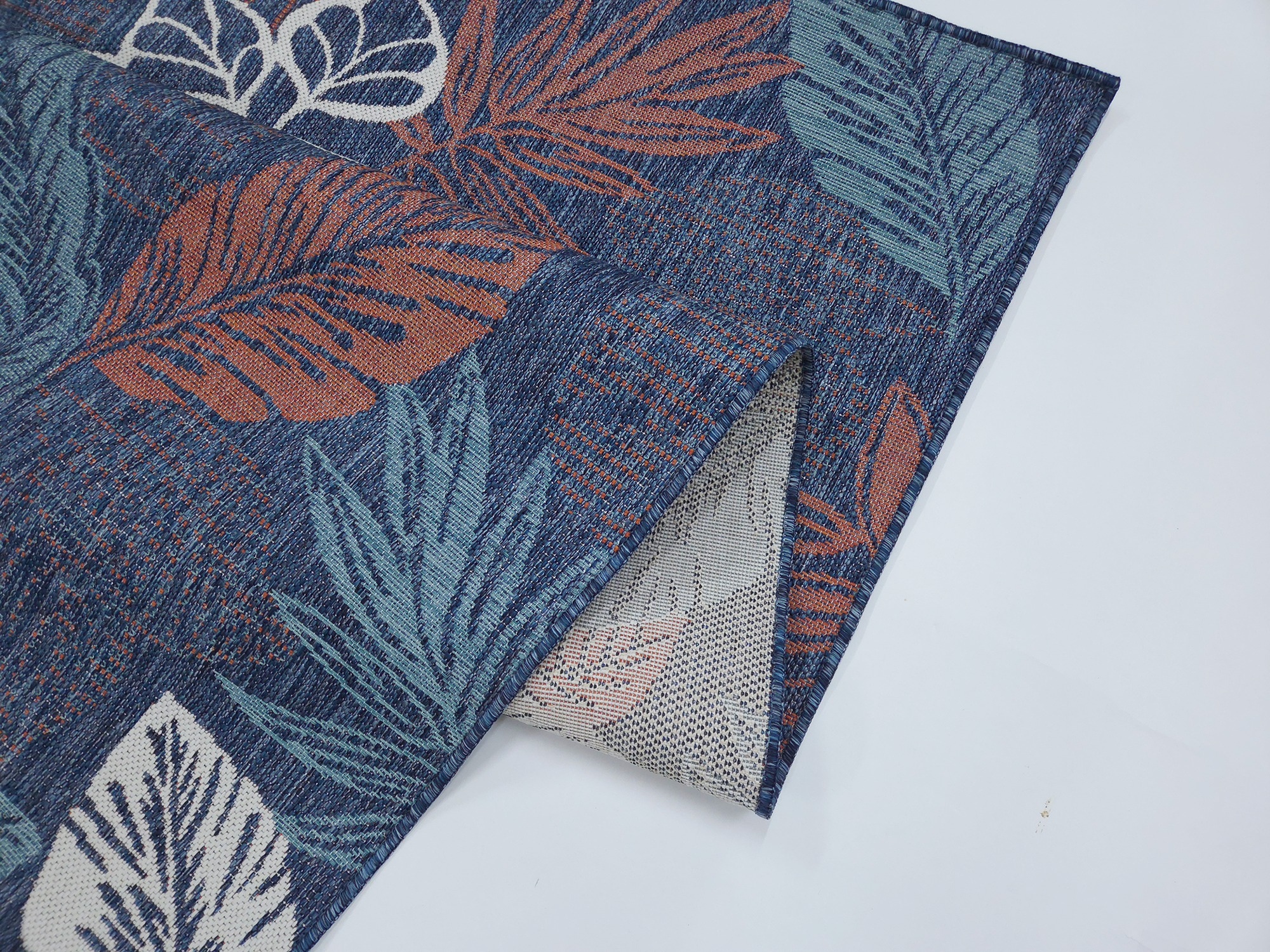 Flora 1111 S. Navy Ecru S.AQUA