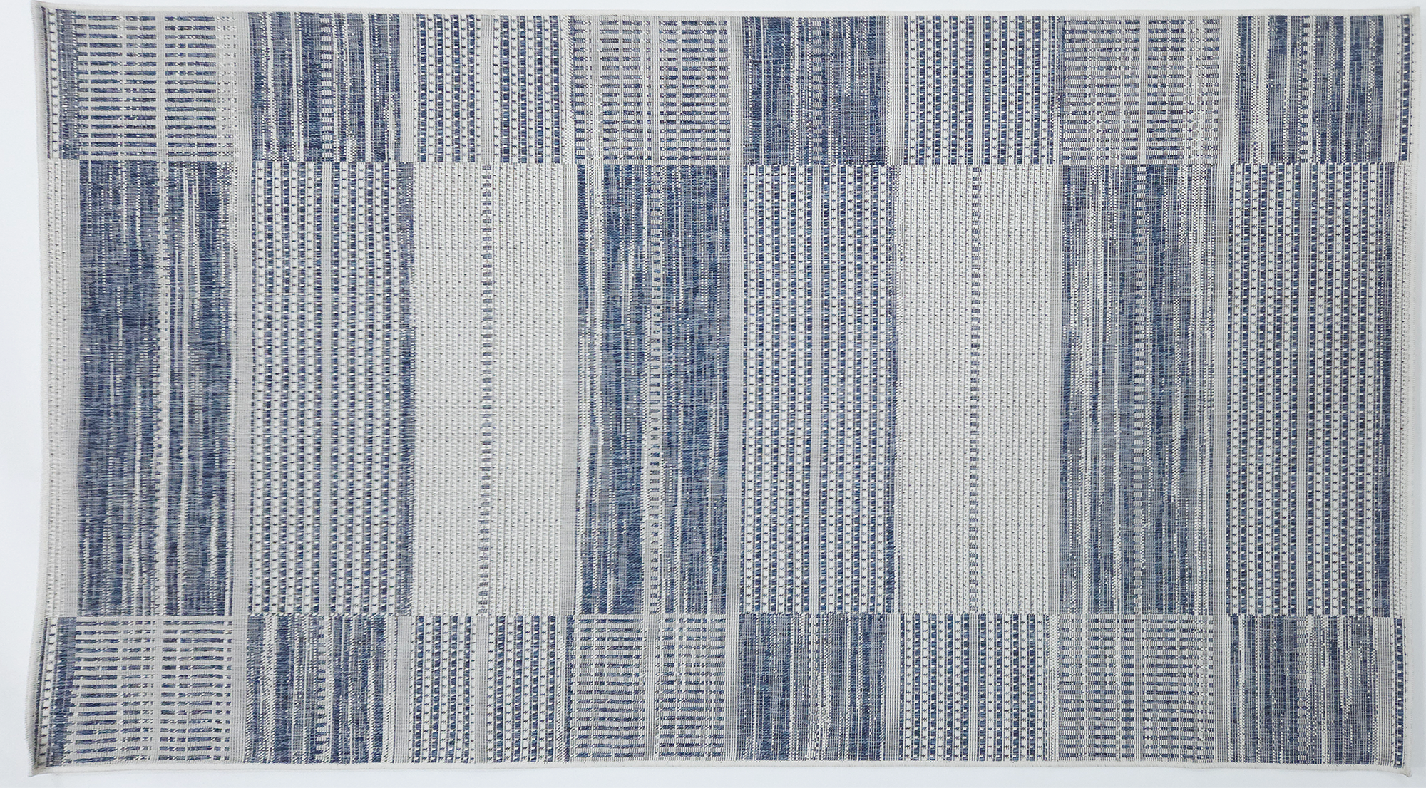 LUSH 1150 Ecru S. Navy