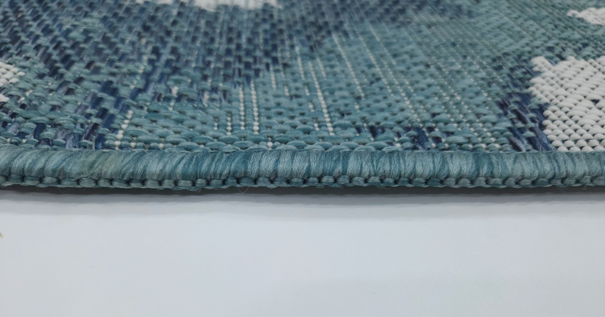 LUSH  1173 S. Aqua Ecru S.NAVY