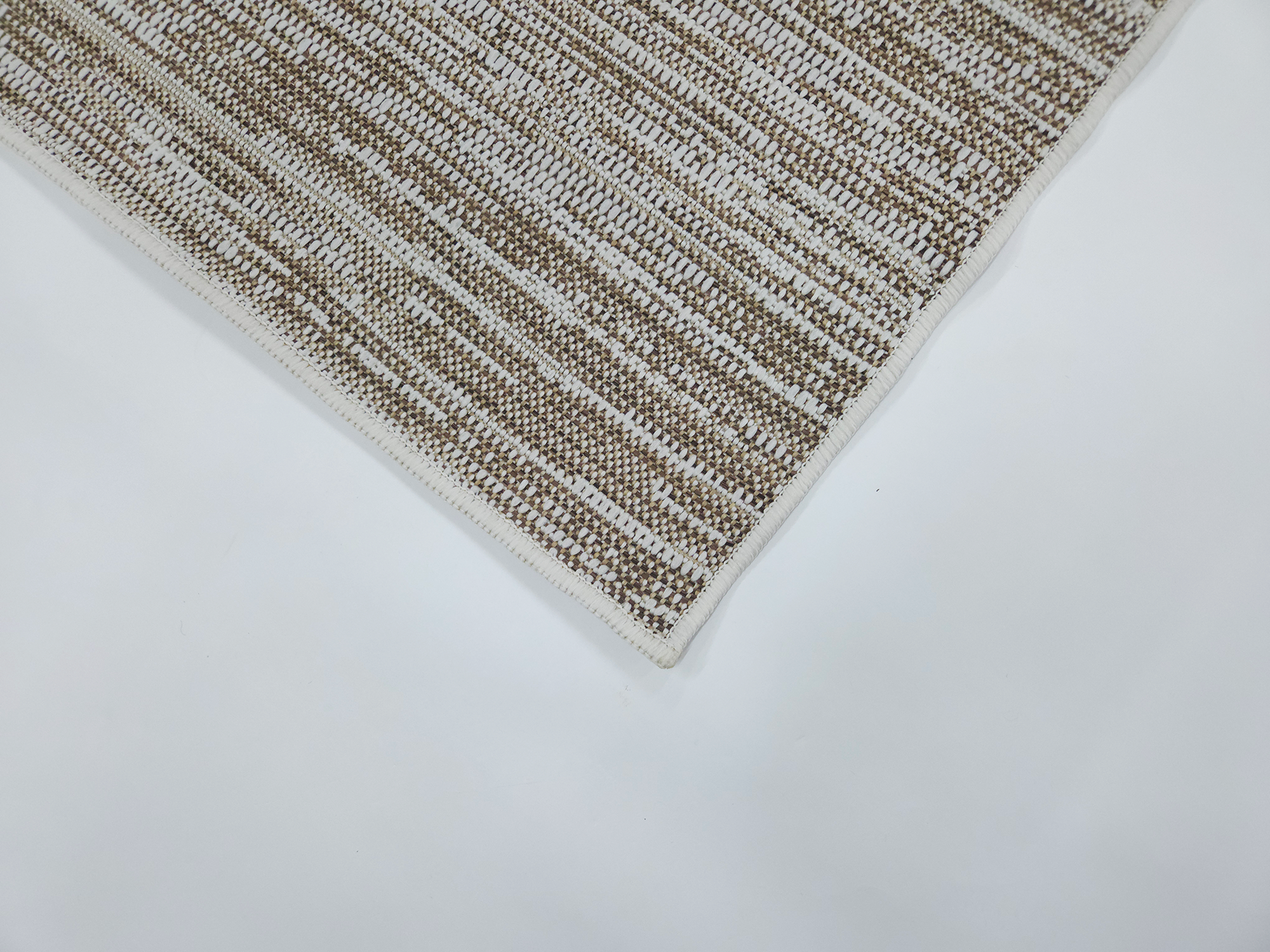 LUSH 1193 EcruNew Natural S.BROWN