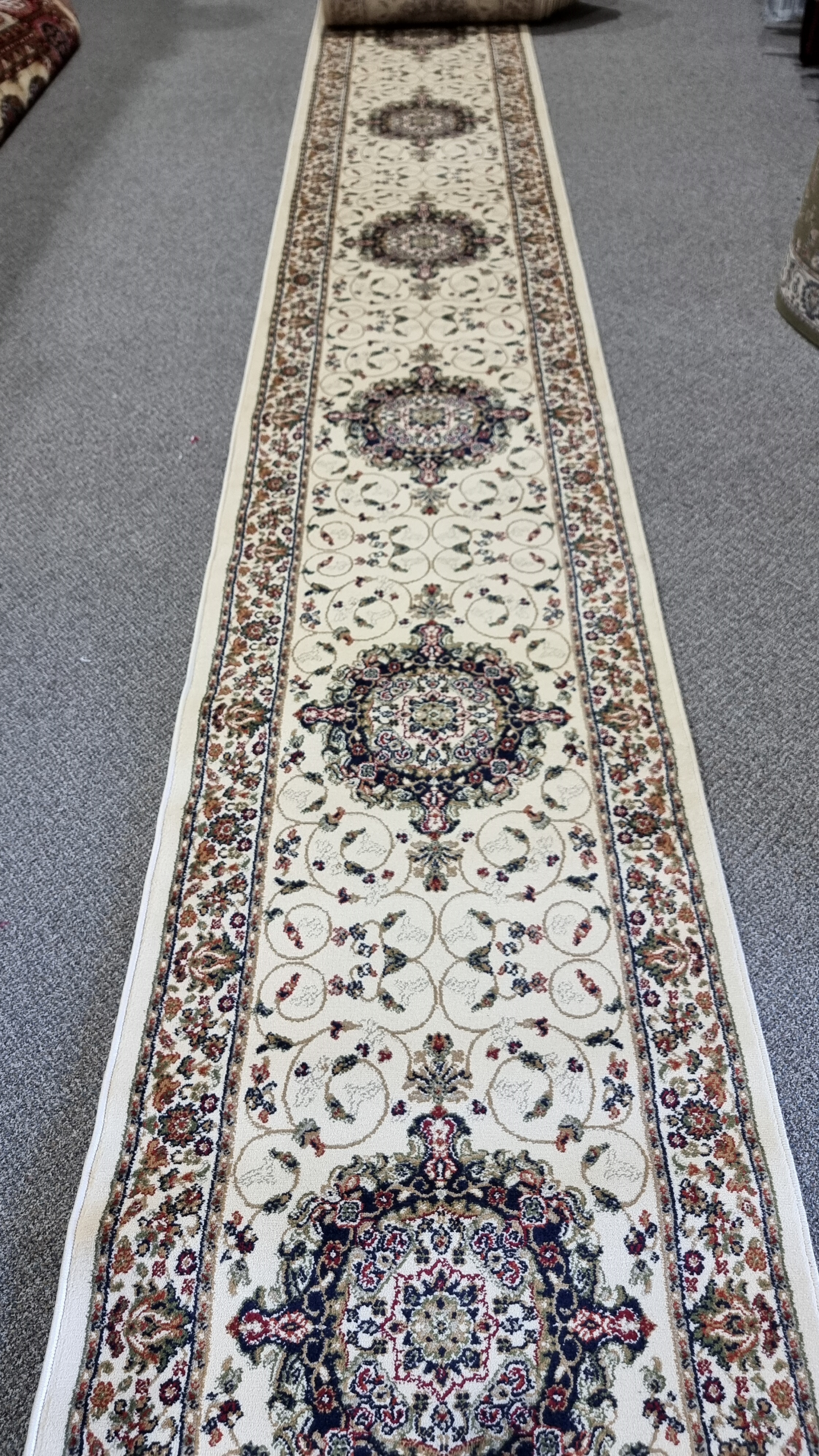 Hallway Runners - width 80cm (Traditional Designs)