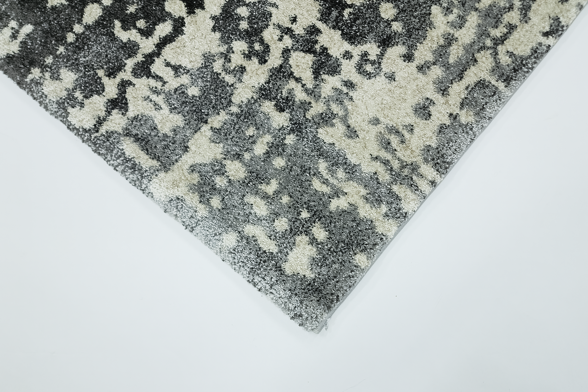 Sutton  18734 95 GREY