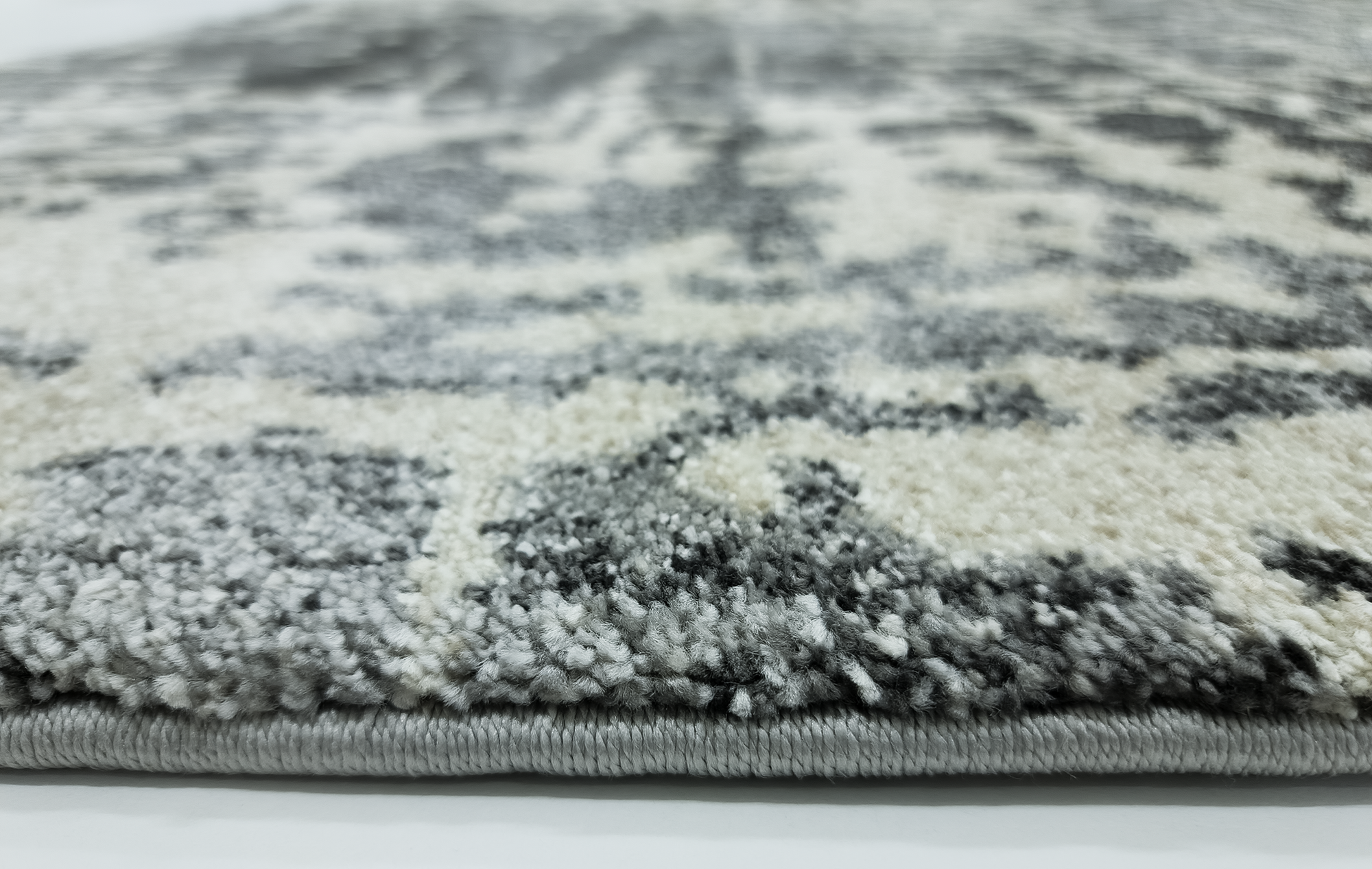 Sutton  18734 95 GREY