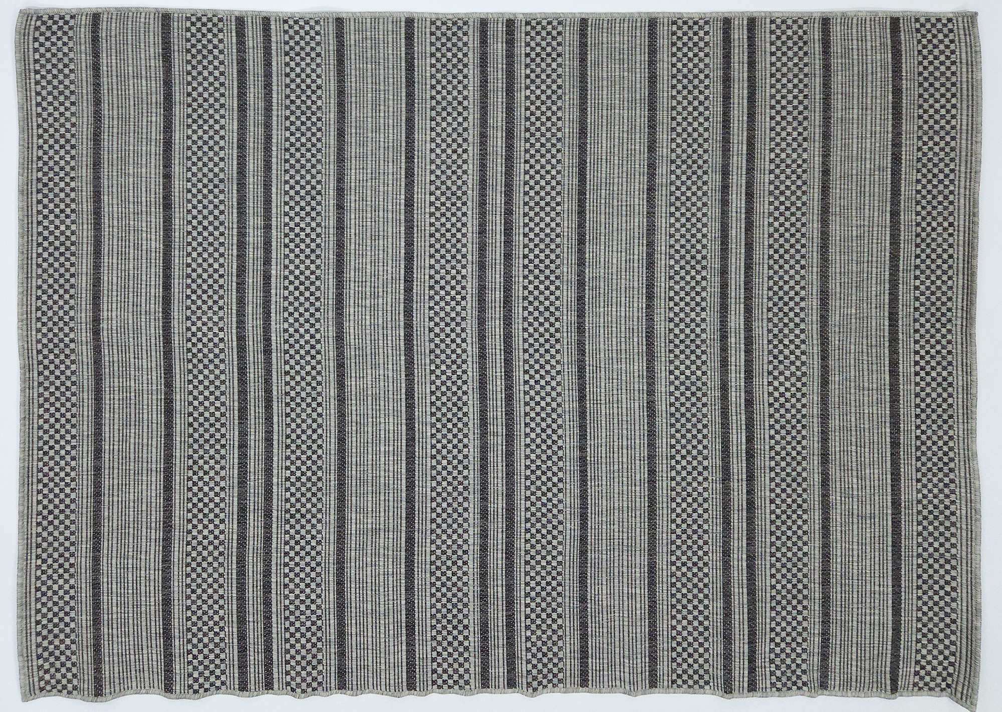 Coast 2235 S. Grey S. Black