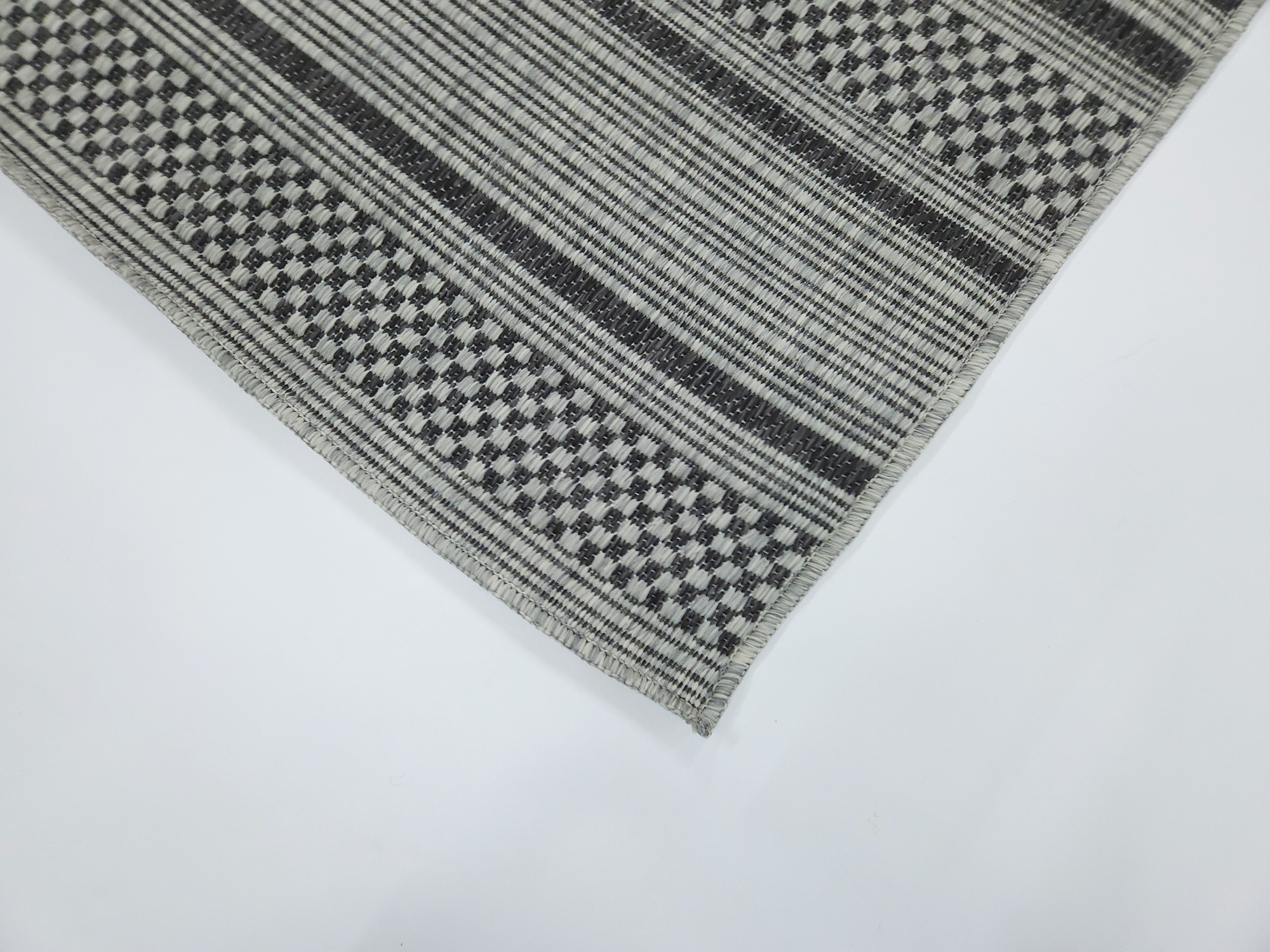 Coast 2235 S. Grey S. Black